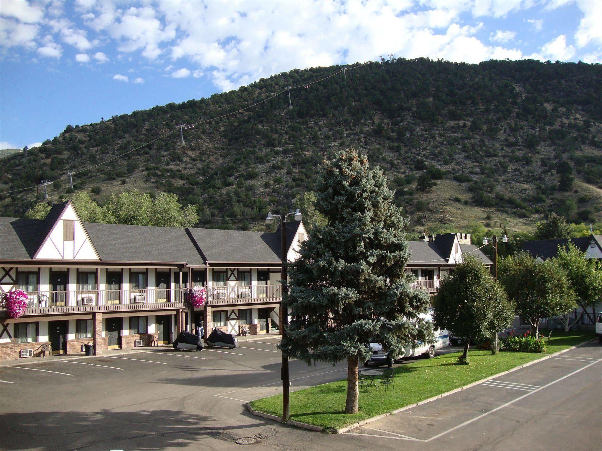 Silver Spruce Inn Glenwood Springs Bagian luar foto